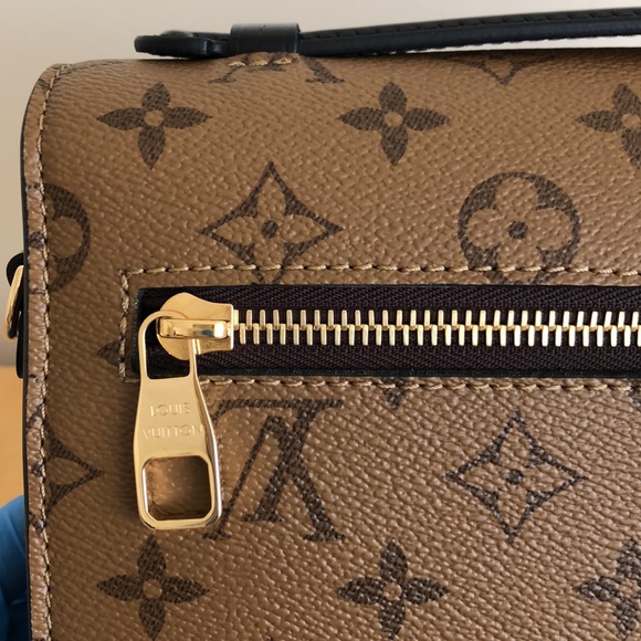 NWT  Louis Vuitton Pochette Métis Monogram Reverse Bag - Picture 12 of 17